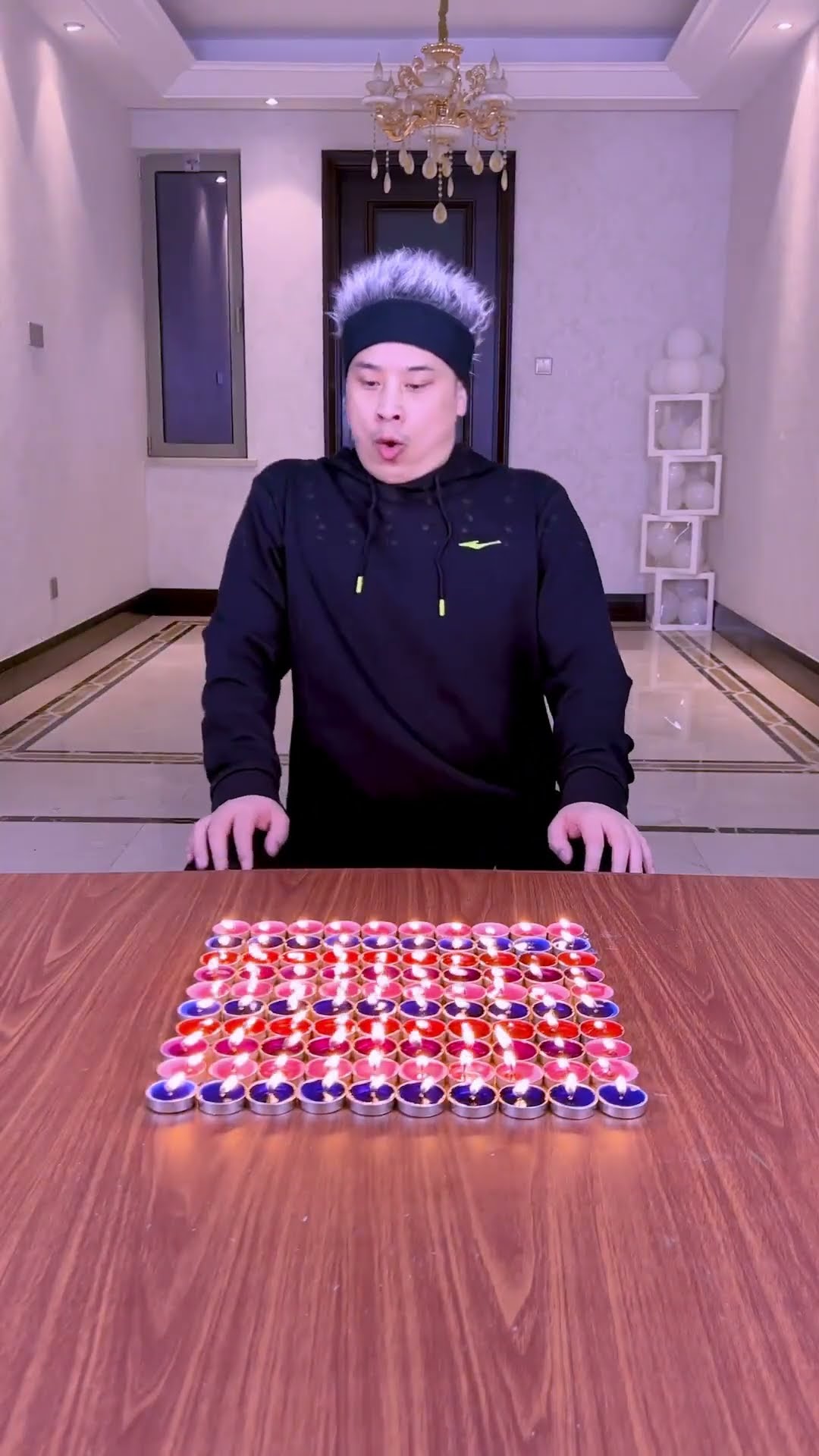 Blow Out 100 Candles At A Time Challenge, So Difficult!#Funnyfamily #Partygames#Shorts#Challenge