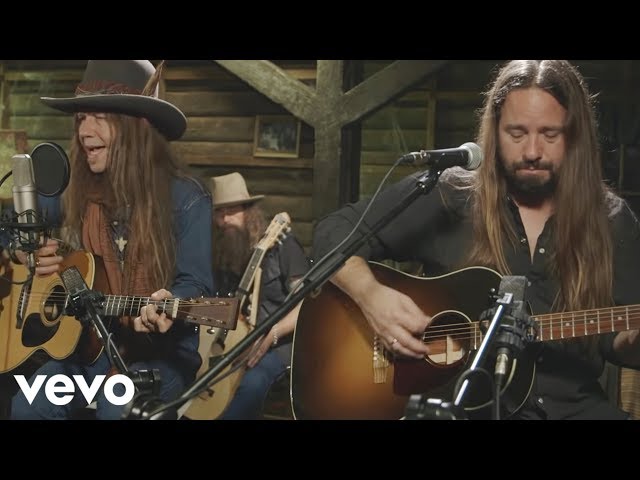 Blackberry Smoke - One Horse Town (Official Acoustic Video) class=