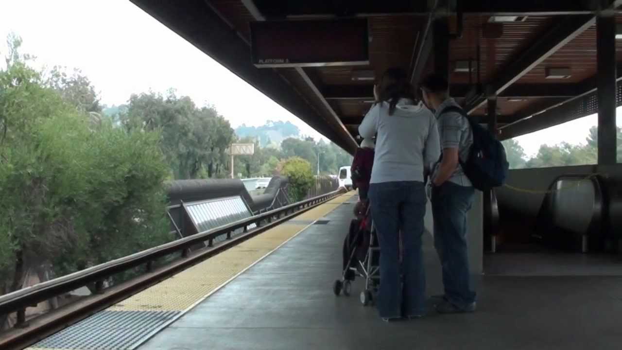 SF/SFO Airport/Millbrae Train Arriving at Lafayette BART (HD)