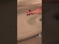حبيت اشاركم حمام الاسترخاء الي اسوي اسبوعيا هاي الزيوت اتساعد على الاسترخاء وتحسن الحاله النفسية حبيت اشاركم حمام الاسترخاء الي اسوي اسبوعيا هاي الزيوت اتساعد على الاسترخاء وتحسن الحاله النفسية