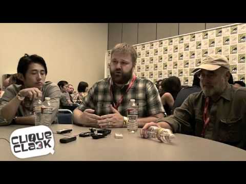 The Walking Dead - Robert Kirkman, Steven Yeun & J...