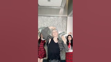 [TXT] hueningkai was making sure he was the cutest 🤣