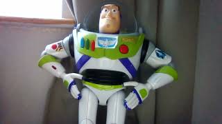 Thinkway Toys Hawaii Vacation Buzz Lightyear Talking Figure All Phrases