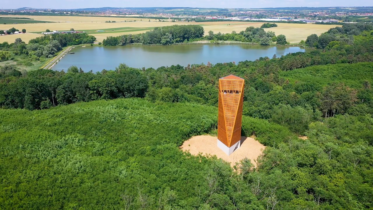 Átadták a Naplás-tavi kilátót