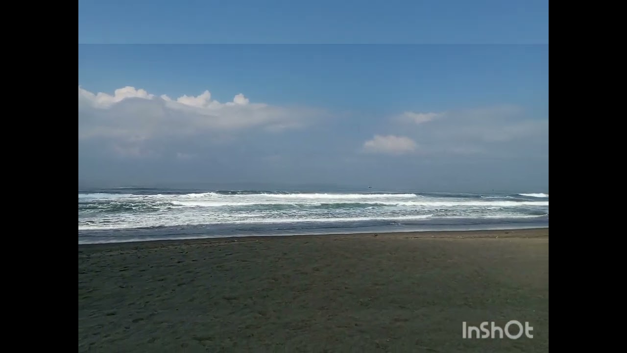 pantai pig stone tabanan bali 