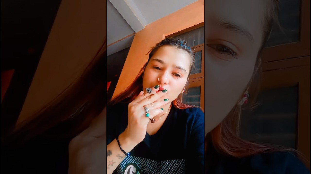 Smoking girl weed