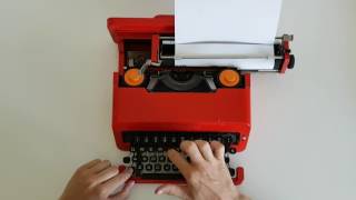 Tony's Typewriters - Olivetti Valentine (SOLD)