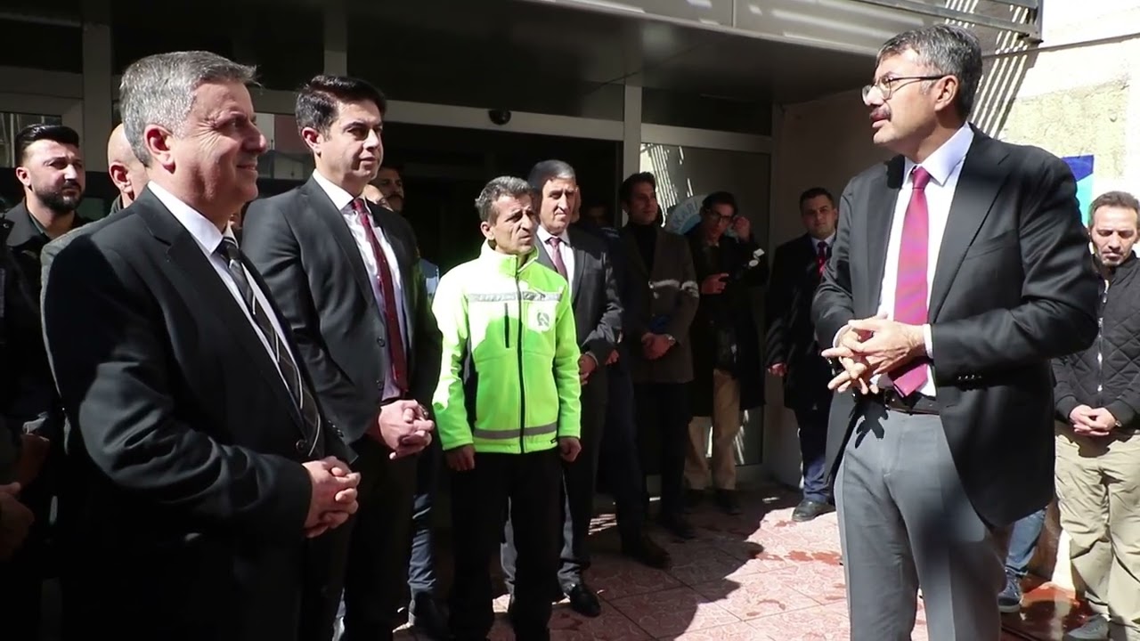 Vali Çelik, Mahmutoğlu belediye personeli ile vedalaştı