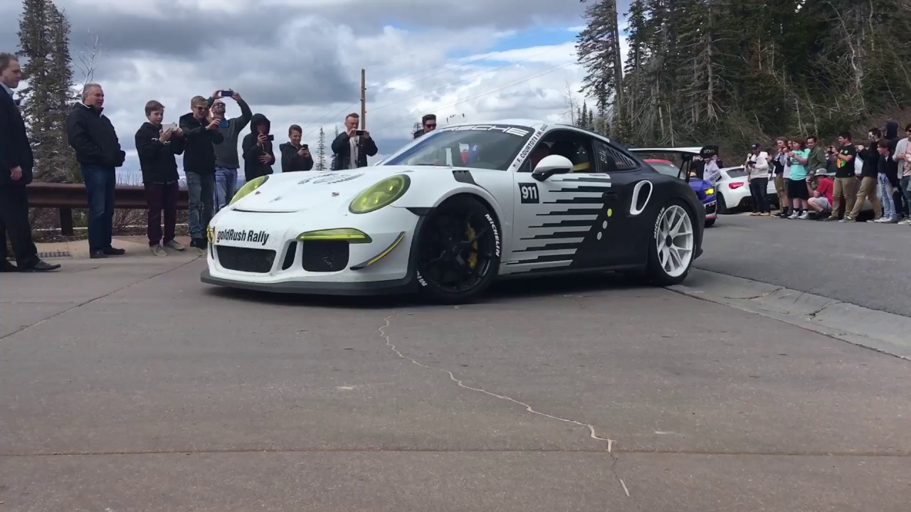 Extremely Loud GT3rs! *LOUD REVS*
