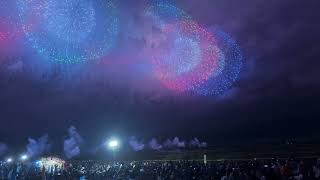 第22回鴻巣花火大会　鳳凰乱舞（おおとりらんぶ）