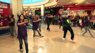 Chuck E. Cheese baila en Plaza Norte