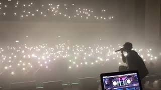 Pop Smoke Dior in concert with their fans in London(direct) Resimi