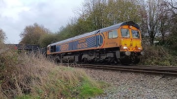 66752 6J84 Horton - Brindle Heath passing Langho 13/11/25. With a tail- load...!