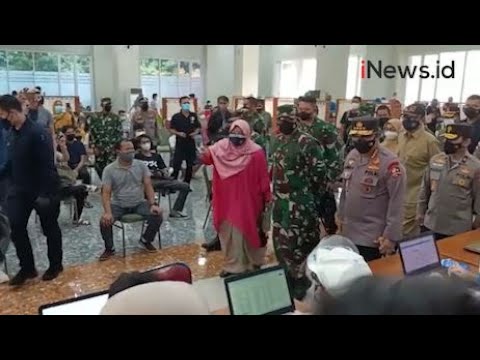 Panglima TNI dan Kapolri Tinjau Vaksinasi di Universitas Pancasila