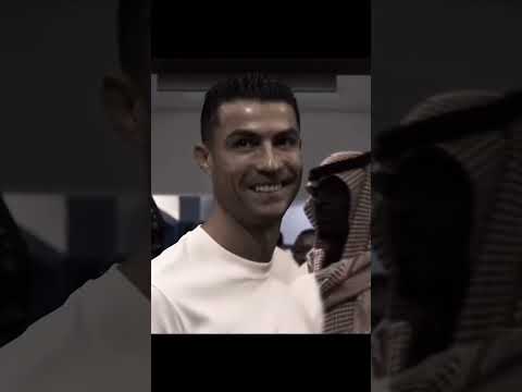 لاتغرك كثرة مزوحي وضحكي