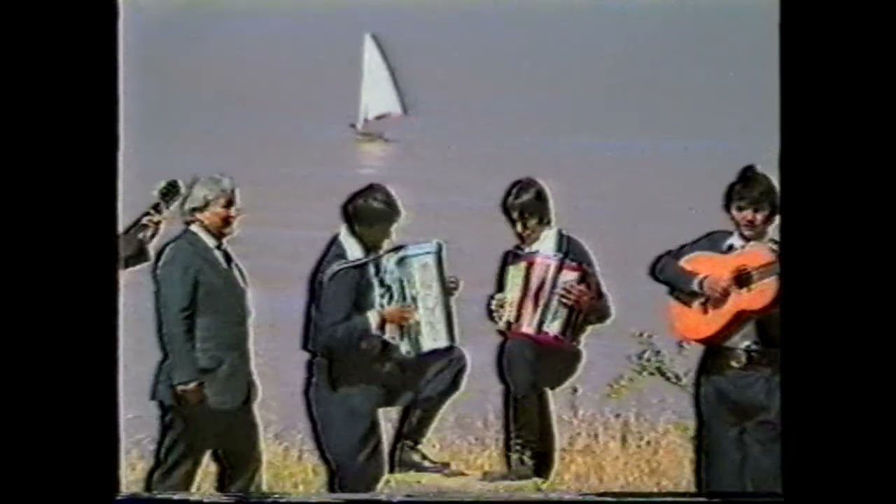 🎇🎞🎩Monchito Merlo | Despacito y por la orilla #monchitomerlo #video #despacitoyporlaorilla