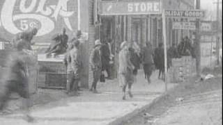 THOMASVILLE NC - 1900 - Looking East & West on Main St  & Salem St.