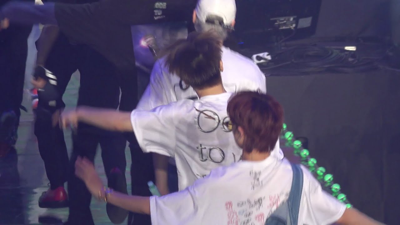 190901 ODE TO YOU 세븐틴 Holiday 디노 직캠