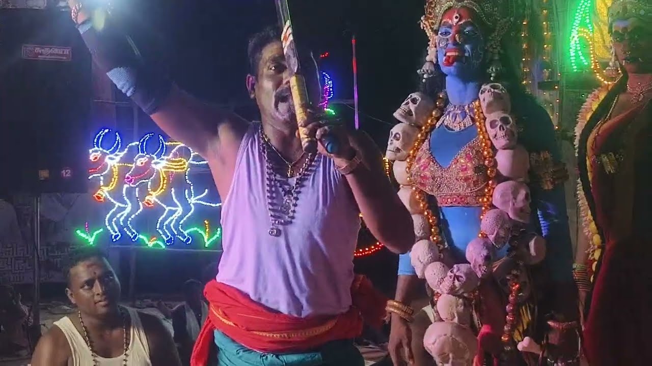 மயானகாளி அழைப்பு | ஒரு ஊரே சாமியாடும் காட்சி | பம்பைசெந்தில் பூசாரிப்பாட்டு