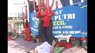 AKROBAT GENJRING PUTRI 