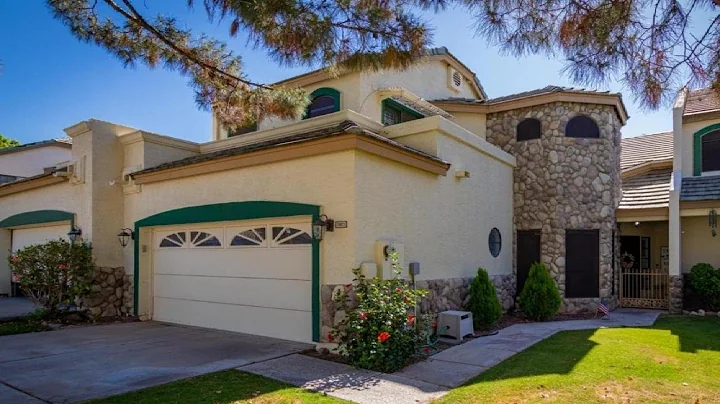 19973 N DENARO Drive, Glendale, AZ Presented by Th...
