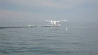 Float plane take off - Santa Maria Trailer Resort - June 2009
