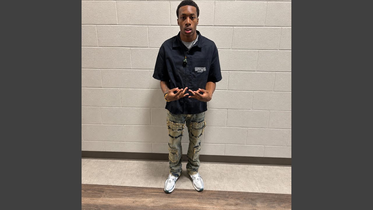 Watch No Shell Freestyle on YouTube Watch No Shell Freestyle on YouTube