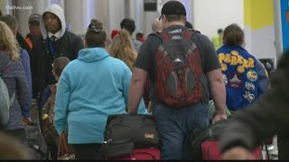 Hartsfield-Jackson to close smoking lounges, go smoke free