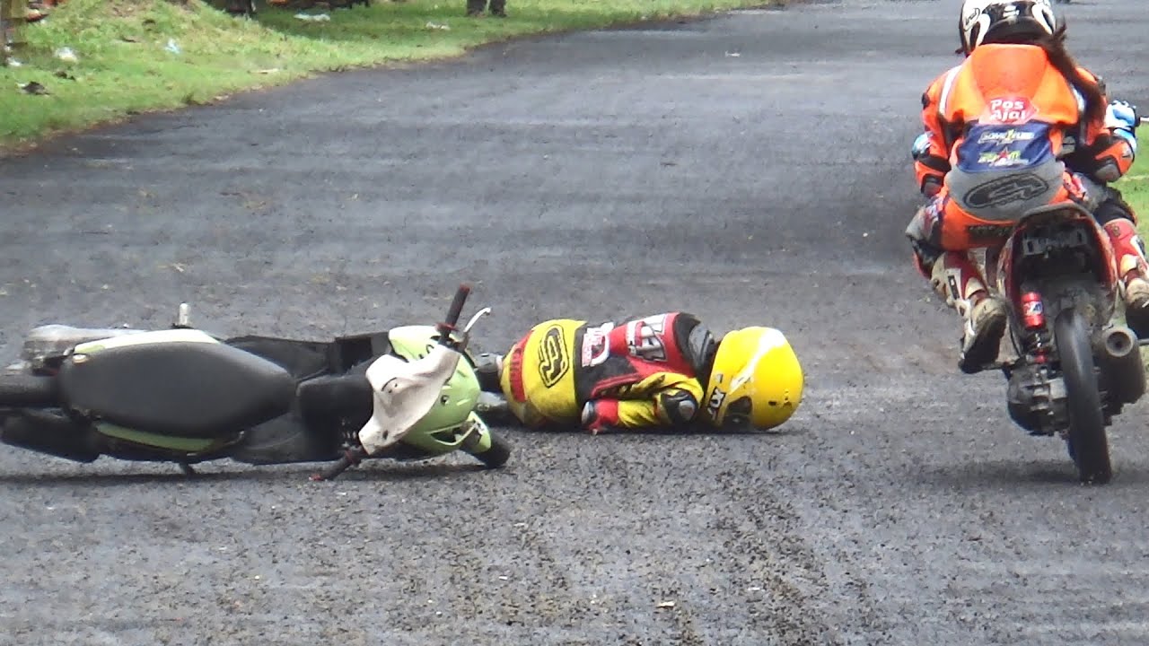 Crash Paling Berbahaya Road Race Kelas Wanita Pangandaran 2023