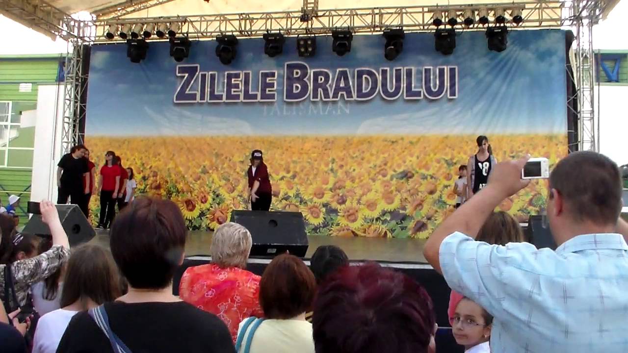 P.w.R mix  (BTS Crow tit/Jay Park I like to party/CL Hello bitches)