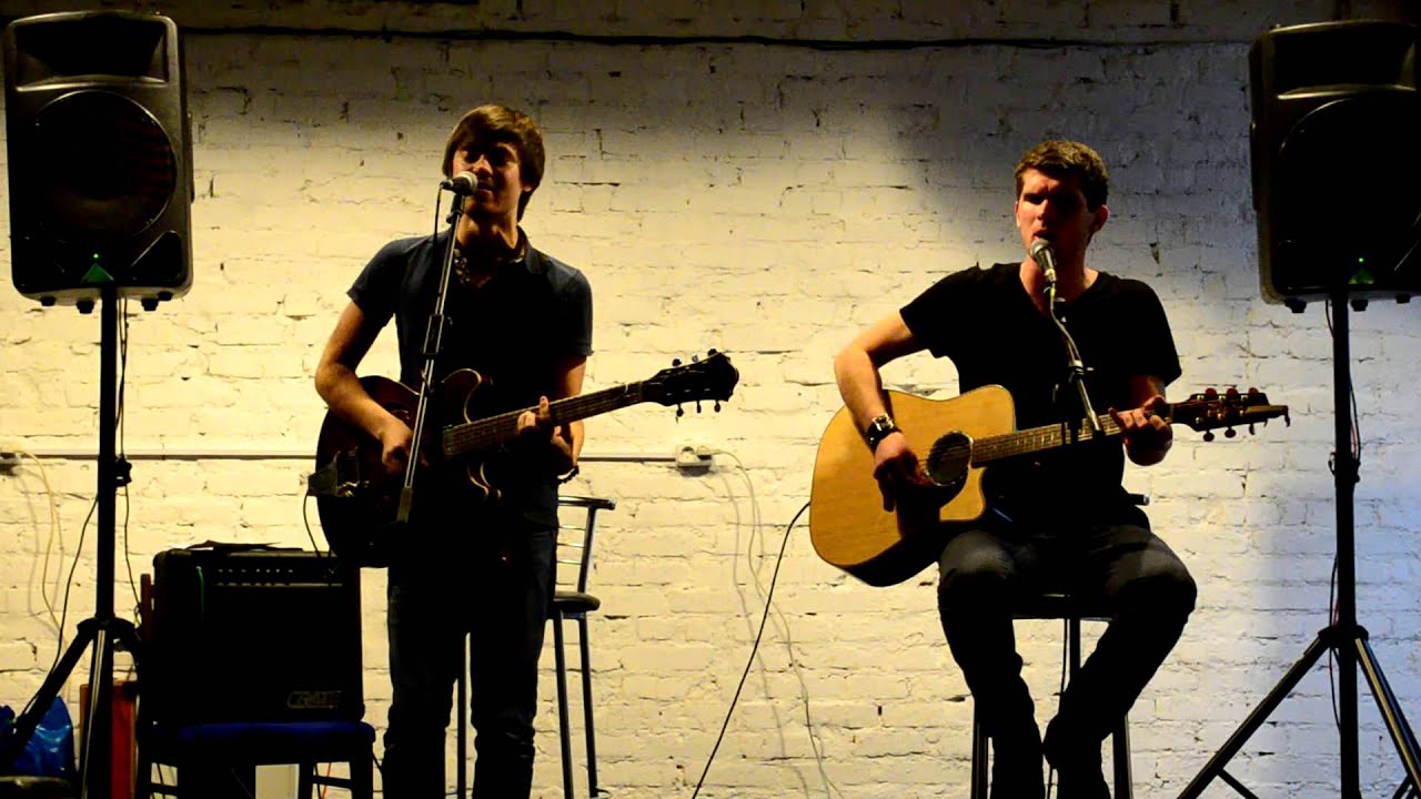Franz Ferdinand - Cant Stop Feeling (Jordan, Enjoy! Cover @ Chill Angart 07.12.2012)