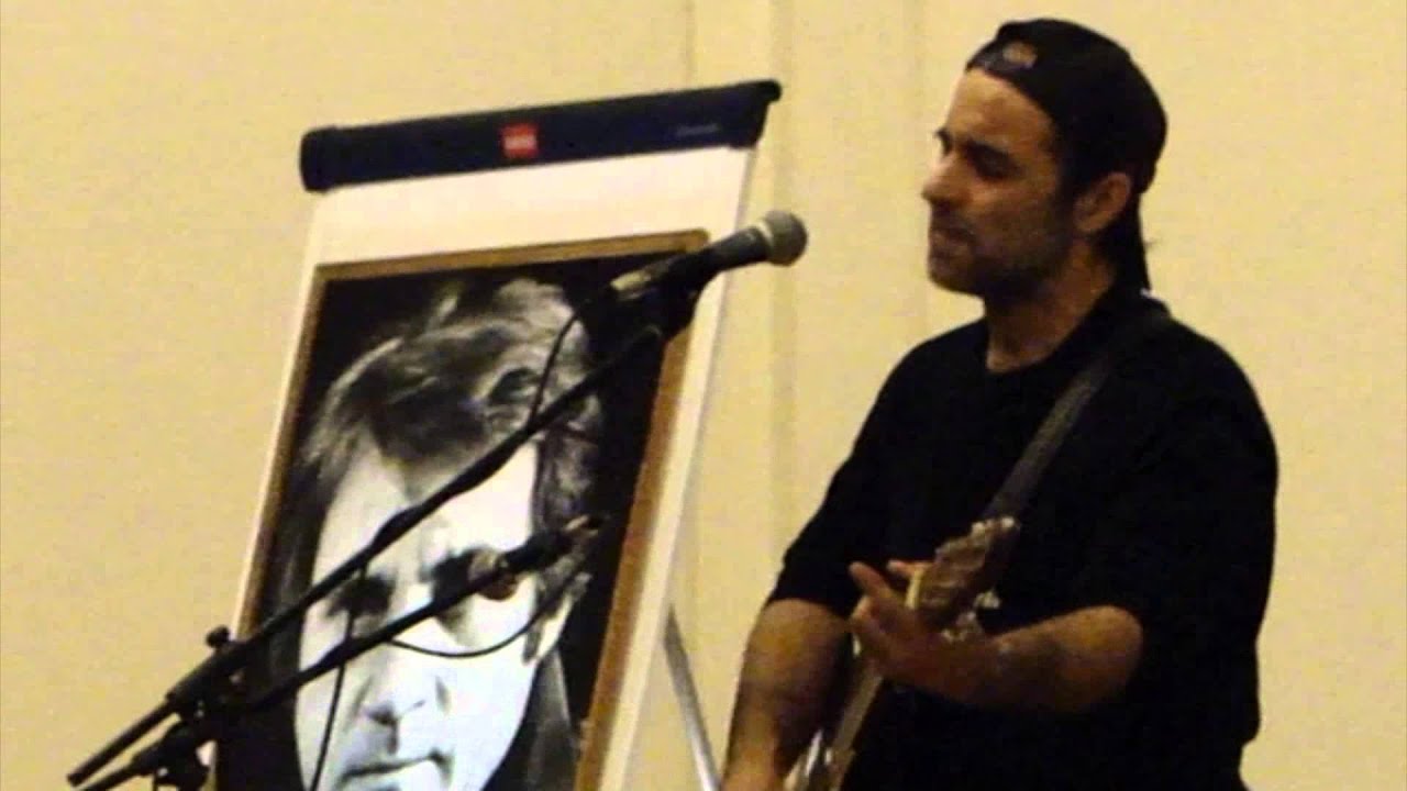 Михаил Новицкий - Банька по-белому (В.Высоцкий) - YouTube