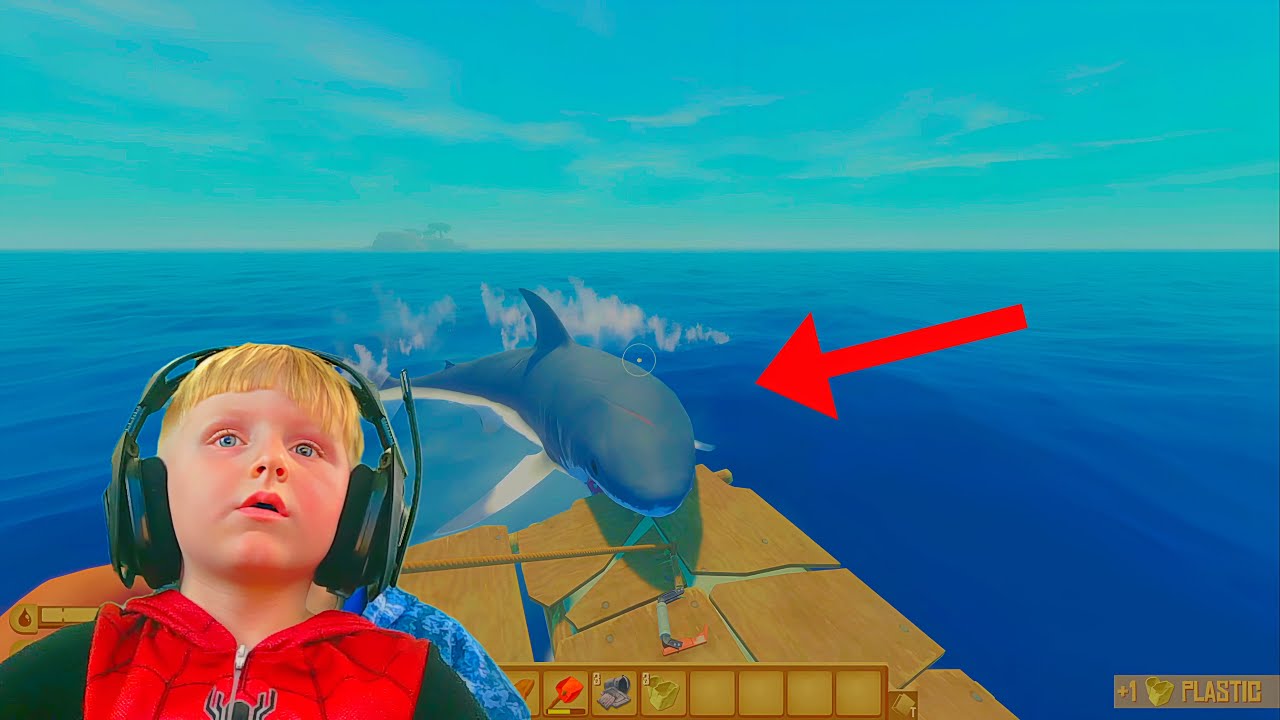 First Time Playing Raft GONE WRONG! - YouTube