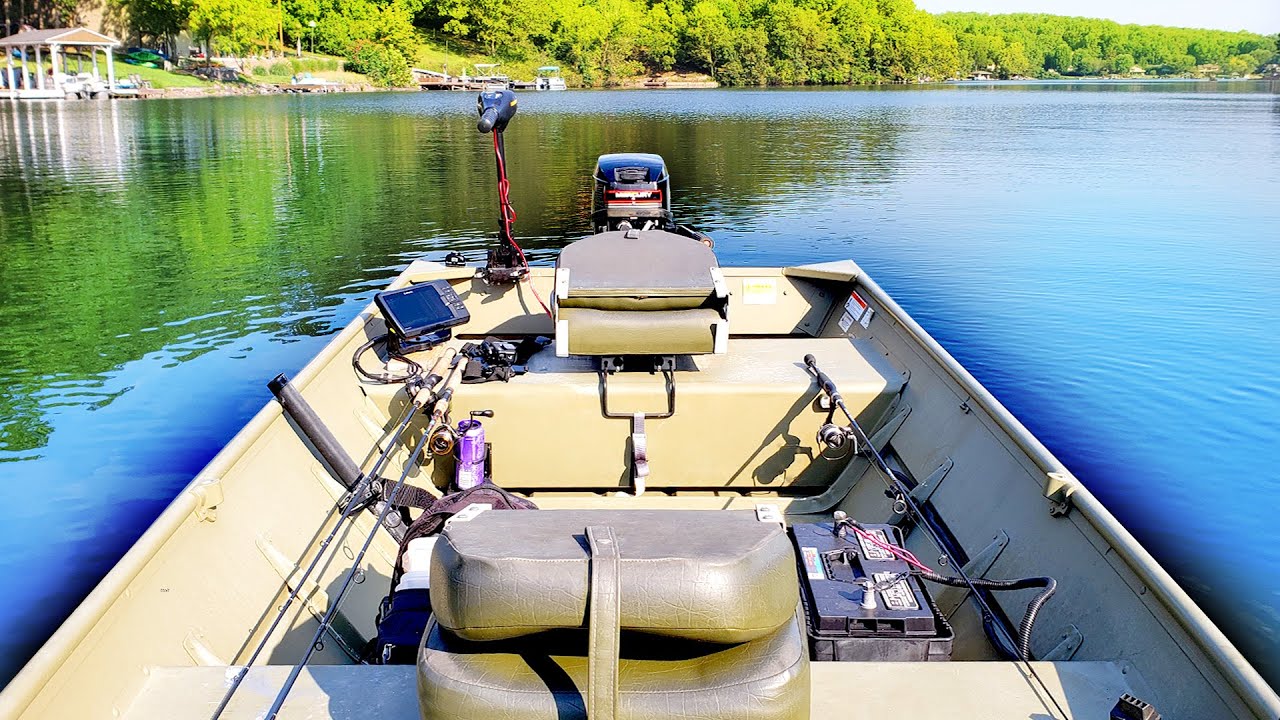 JON BOAT STABILITY 15hp Mercury Outboard (1436 LOWE JONBOAT) YouTube