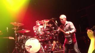 Video thumbnail of "Nik Kershaw- Drum talk Live"