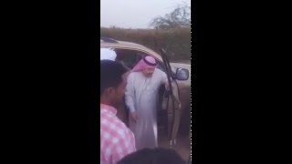 رجل الاعمال عصام الشيخ  يذبح غزال و أبل  ضيافة لأمير سعودي