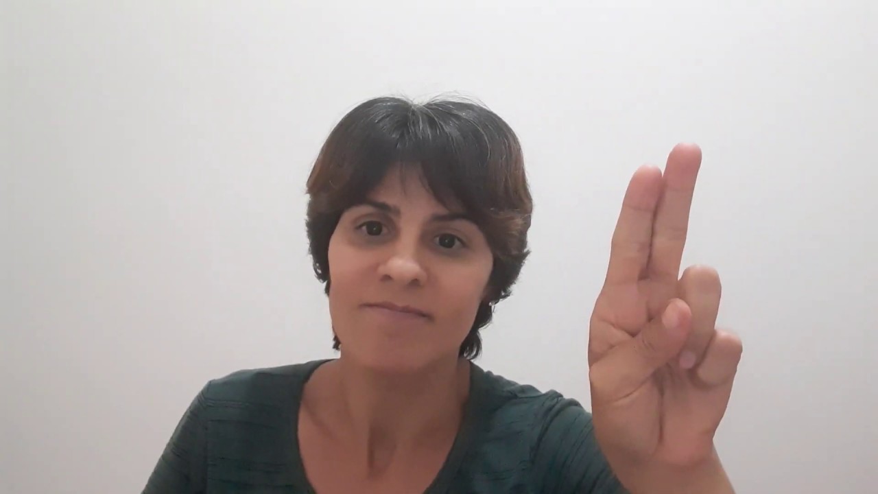 ⁣Edivânia Marques: Meu primeiro trabalho com Libras