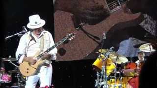 CARLOS SANTANA - "Smoke On The Water"  Rockhal Luxembourg 29.06.2011 chords