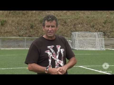 Wayne Smith: Back Moves Trailer