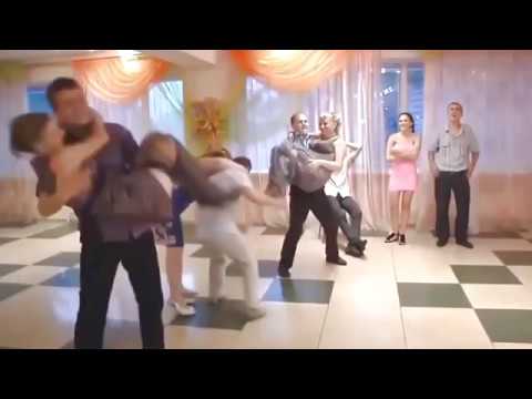 Rusların İlginç Düğün Gelenekleri 1