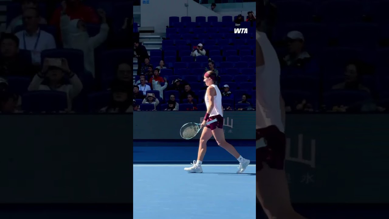 An incredible performance! 👏Nikola Bartunkova defeats No.2 seed Sabalenka. #WTA #ChinaOpen #Tennis