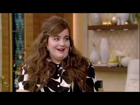 Aidy Bryant Talks About Meeting Her Husband