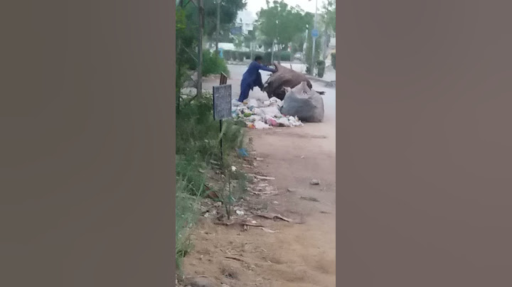 Caught;  Dumping Garbage infront of Deputy Commissioner Home