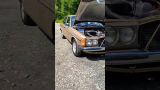 Tak KLEKOCZE tylko klasyk 🔥 W123 240D "Beczka" #mercedes #shorts