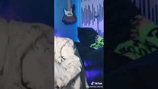 Зачем Она Берет Мужские Пськи В Рот