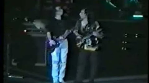 VASCO - "Colpa d`Alfredo + Intro" 30.04.1996 live @ Palatupparello ACIREALE (CT)—[COMPLETO]