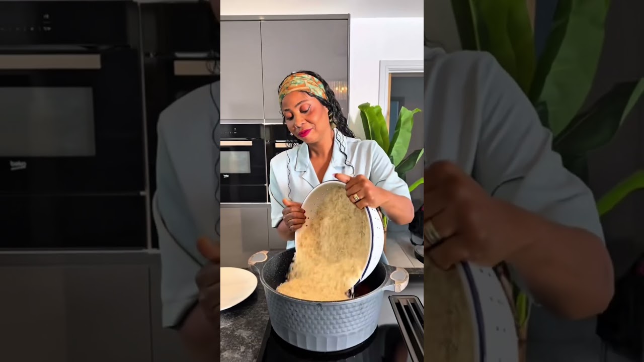 My kids was craving for jollof rice so I ran to the kitchen