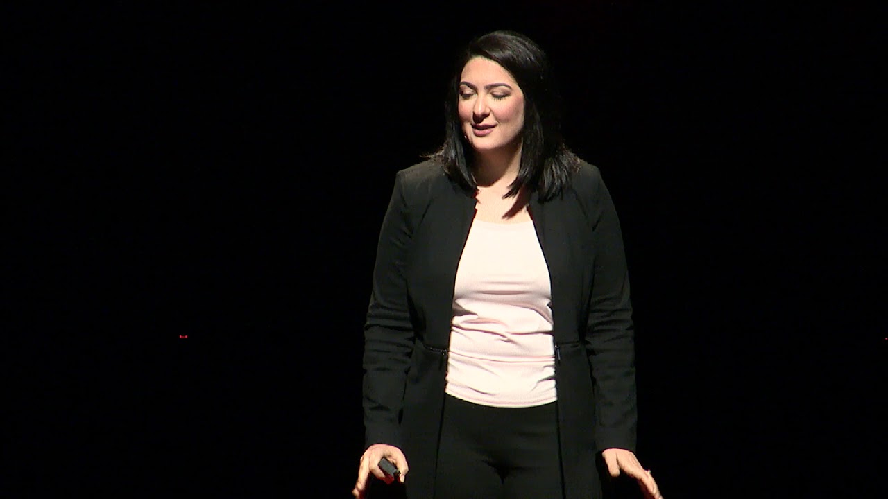 Using Context To Determine Hidden Meaning Eleni Christodulelis