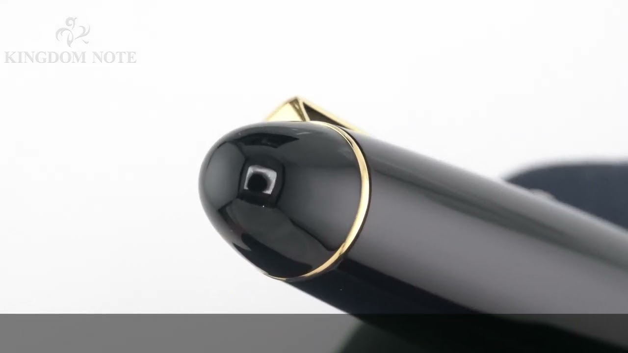 PILOT パイロット 万年筆 カスタム742 ブラック フォルカン - YouTube