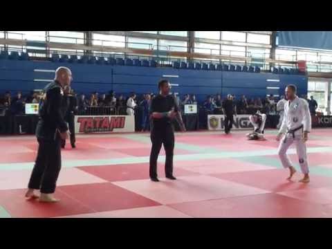 Victor Estima vs Martin Gobel - IBJJF British National 2016 - Black Adult - Open